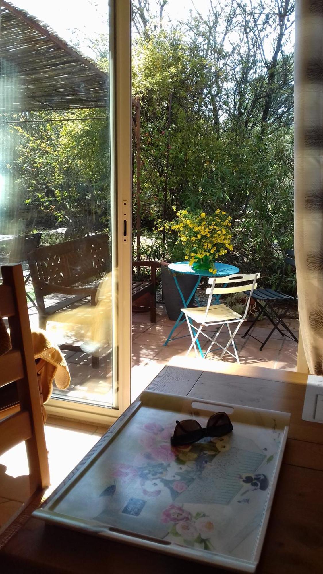Les Chardons Bleus Bed & Breakfast Lorgues Luaran gambar